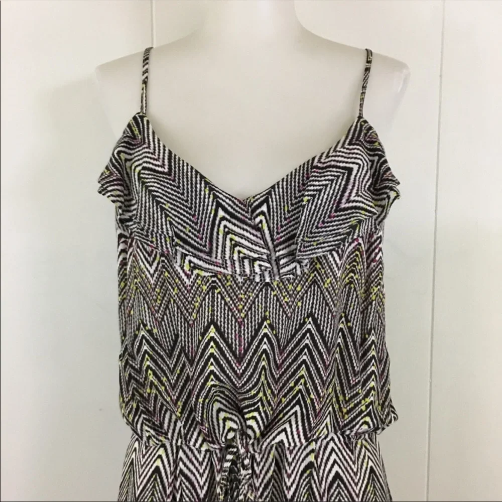 Karen Millen Chevron Jumpsuit‎ Women’s 6 Sleeveless V-Neck